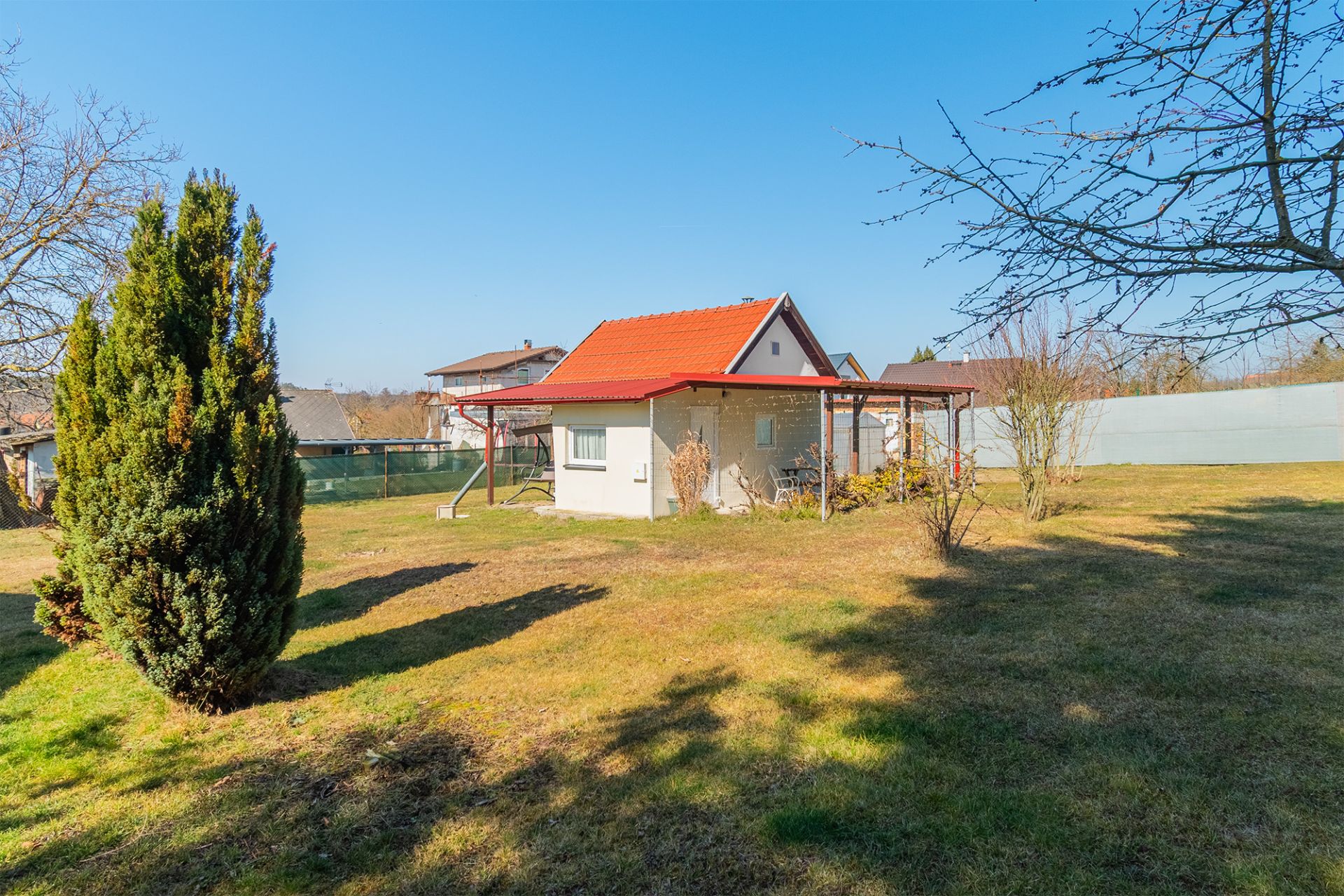 Rekreační objekt v chatové oblasti Šlovice u Dobřan - 2.799.000,- Kč